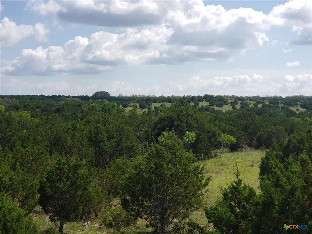 500 Acres of Land for Sale in Lampasas, Texas - Lampasas, Texas, 76550