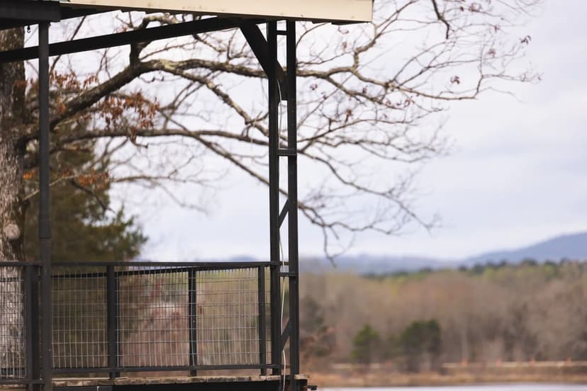 A Home on 48.42 Acres in Montgomery County, AR 