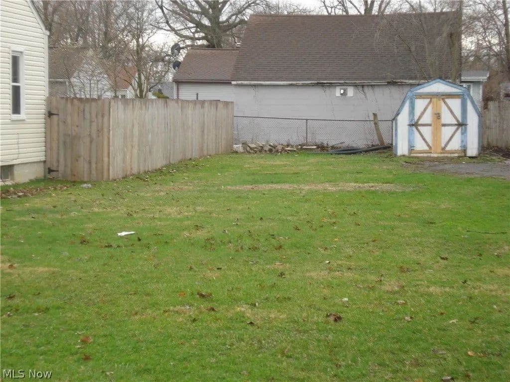 Lots & Land-Other in Eastlake - Eastlake, Ohio, 44095
