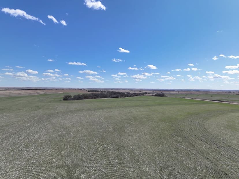 177+/- Dryland Acres in Harlan County, NE