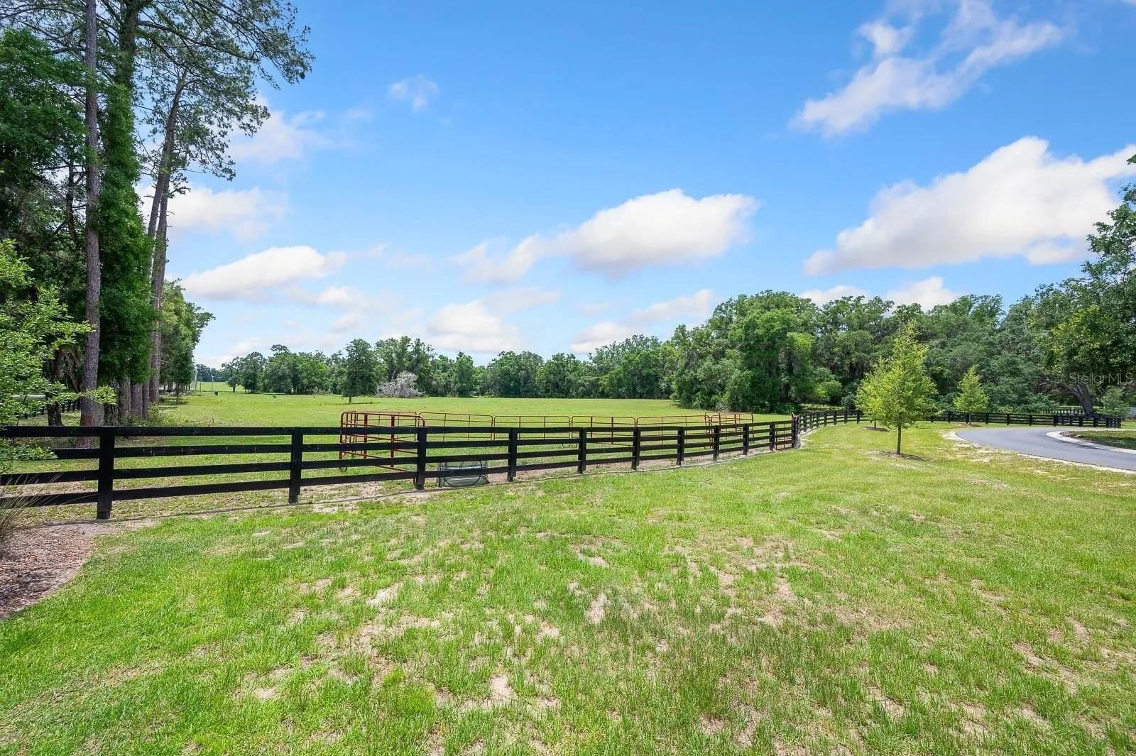 Lots & Land-Other in NEWBERRY - Newberry, Florida, 32669