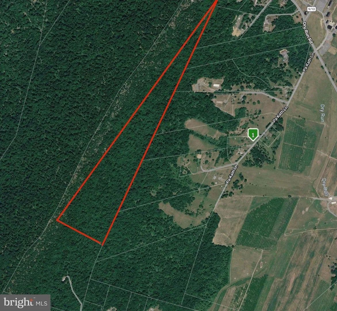 Lots & Land-Other in MARTINSBURG - Martinsburg, West Virginia, 25403