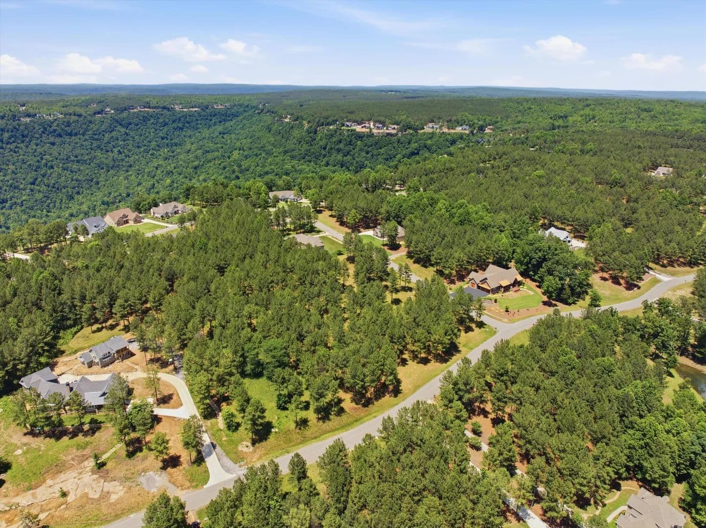 1.93 Acres of Land for Sale in Jasper, Tennessee - Jasper, Tennessee, 37347