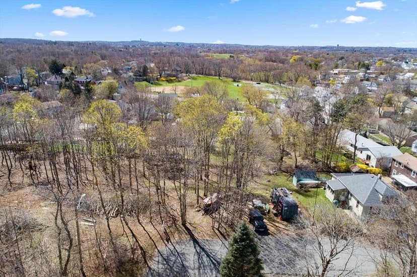 Vacant Land in Salem
