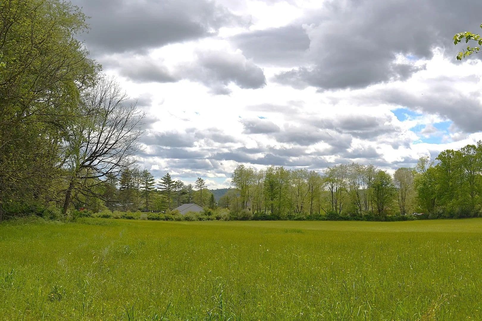 Lots & Land-Other in Frankford - Frankford, West Virginia, 24938