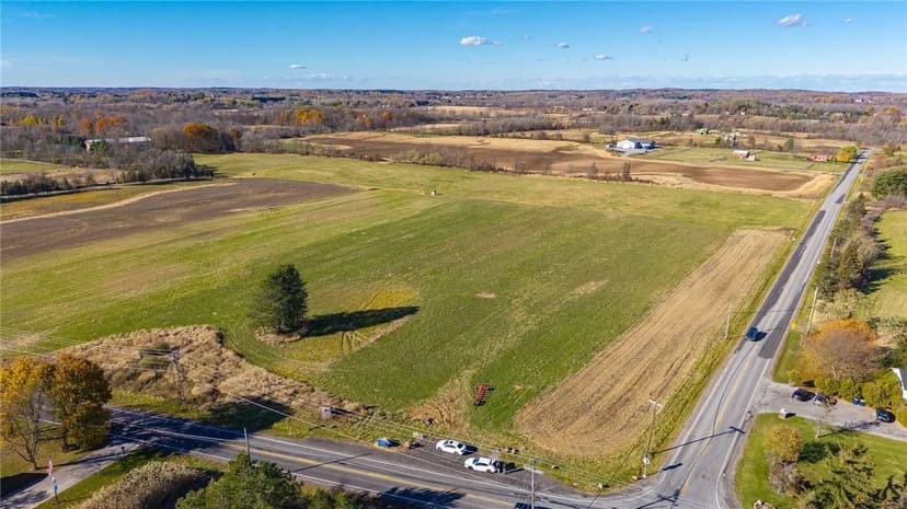 Property from 1495 W Bloomfield Road - KW