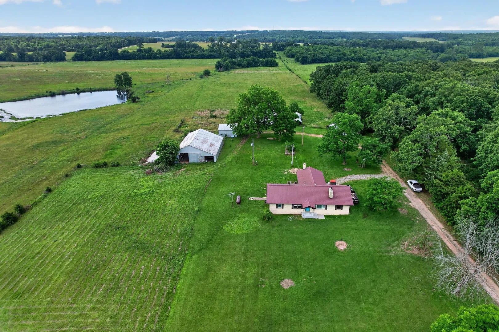40 Acres of Land for Sale in Conway, MO - Conway, Missouri, 65632