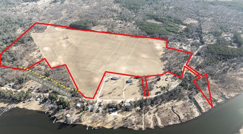 95+/- Acres located in Marquette and Green Lake Counties For Sale