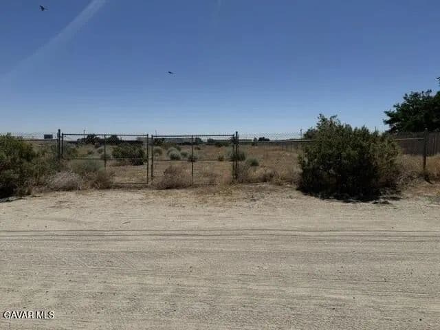 Lots & Land-Other in Lancaster - Lancaster, California, 93535