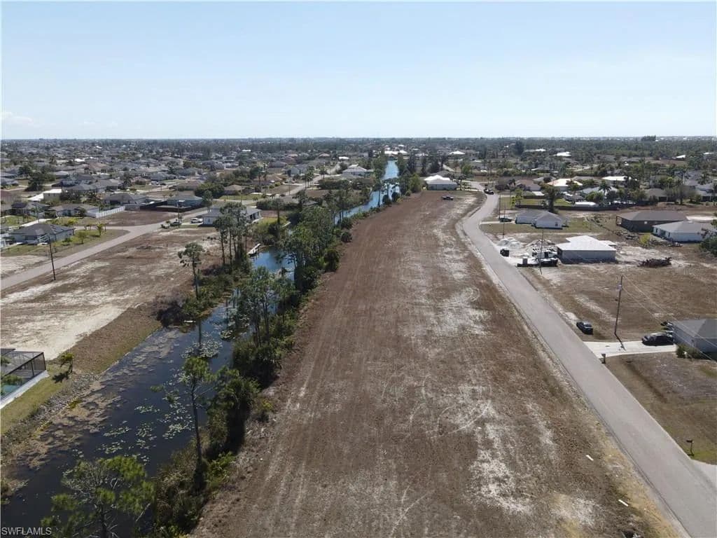 Vacant Land in Cape Coral - Cape Coral, Florida, 33993