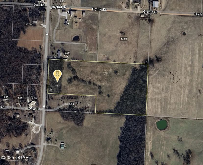 Property from 17773 State Hwy Y - KW