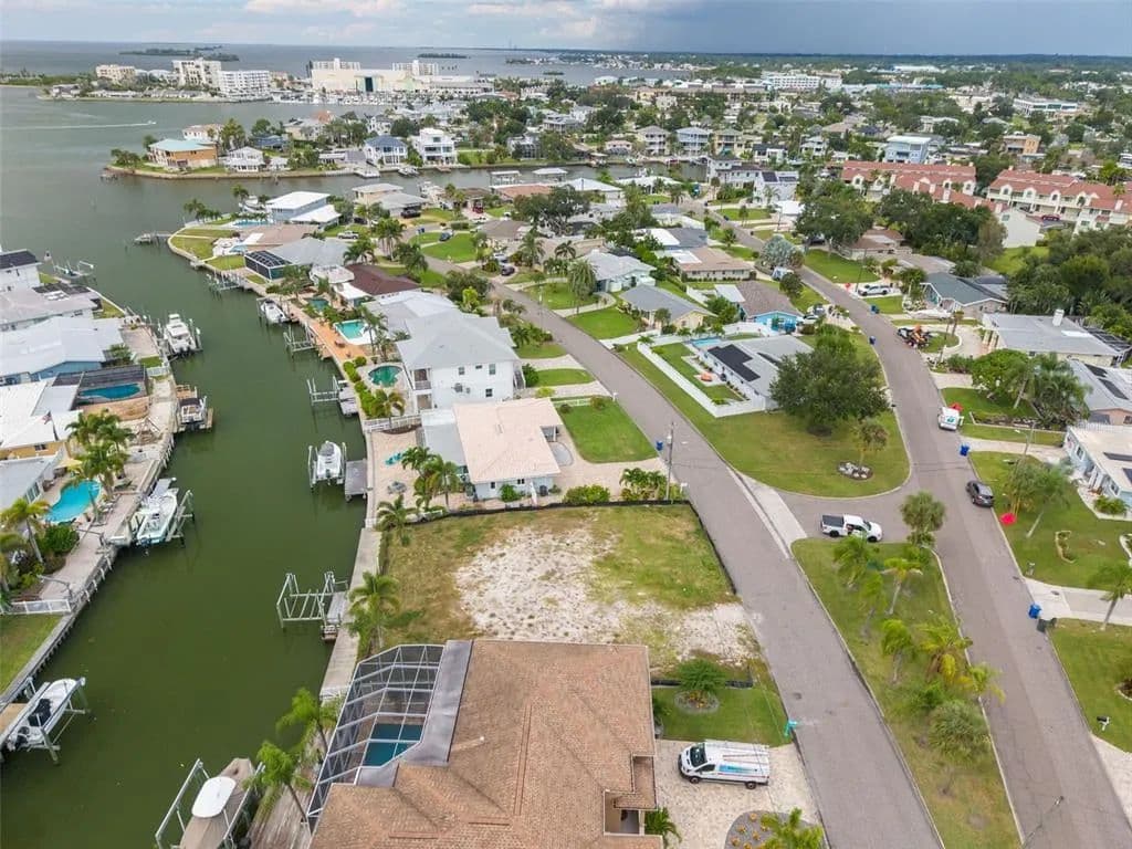 Vacant Land in Dunedin - Dunedin, Florida, 34698