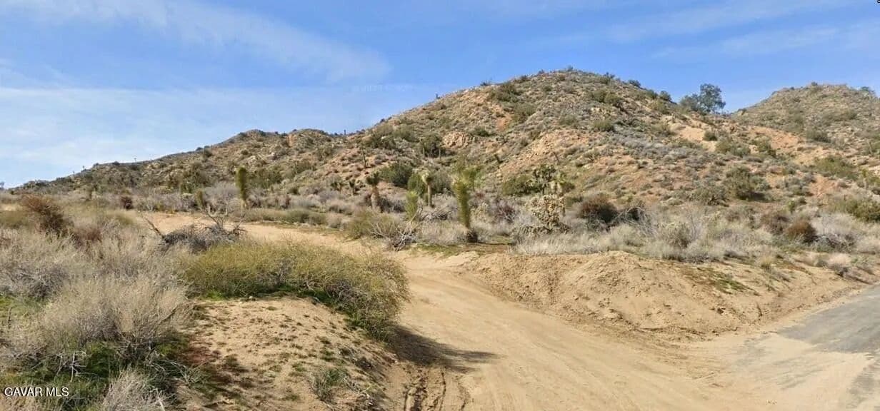 Lots & Land-Other in Yucca Valley - Yucca Valley, California, 92284
