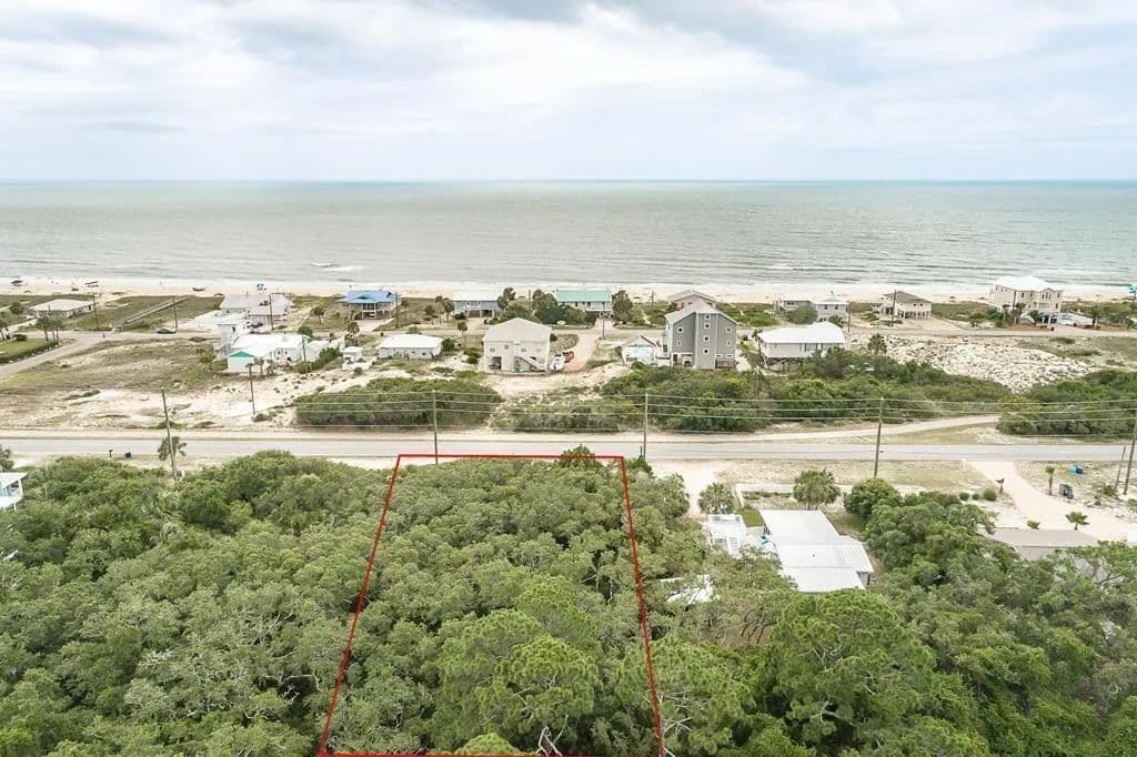 Land -Single Family Acreage in St. George Island - Florida, 32328