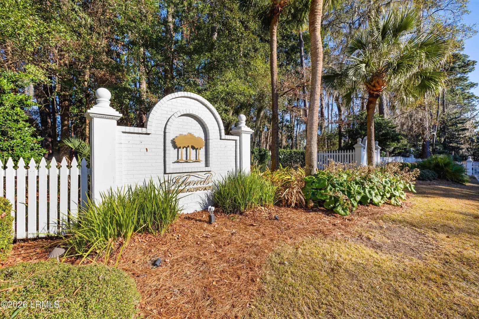 0.34 Acres of Land for Sale in Beaufort, SC - Beaufort, South Carolina, 29902