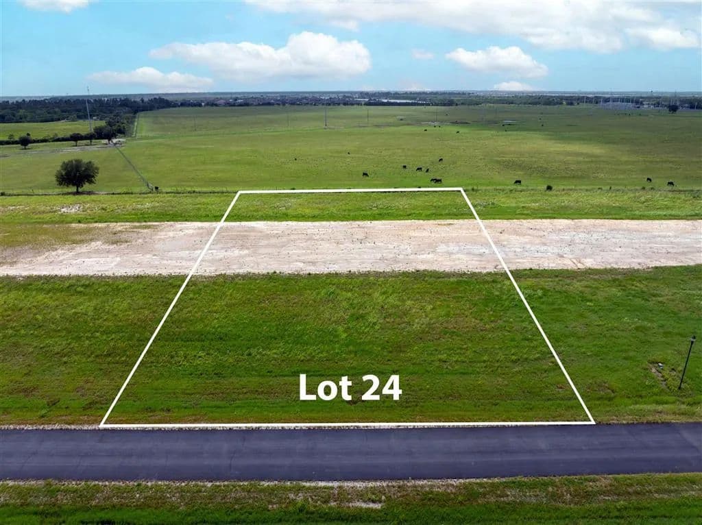 Vacant Land in Iowa - Iowa, Louisiana, 70647