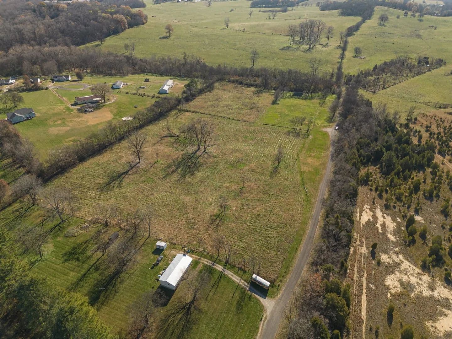 Armour Village - Columbia, Tennessee, 38401