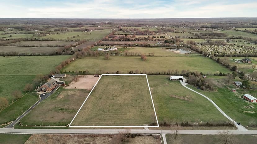 Property from 00 E Farm Road 186 - KW