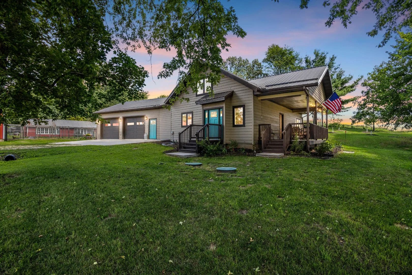 3-Bedroo Home Situated on 5 Acres just Outside Briggsville WI - Wisconsin Dells, Wisconsin, 53965