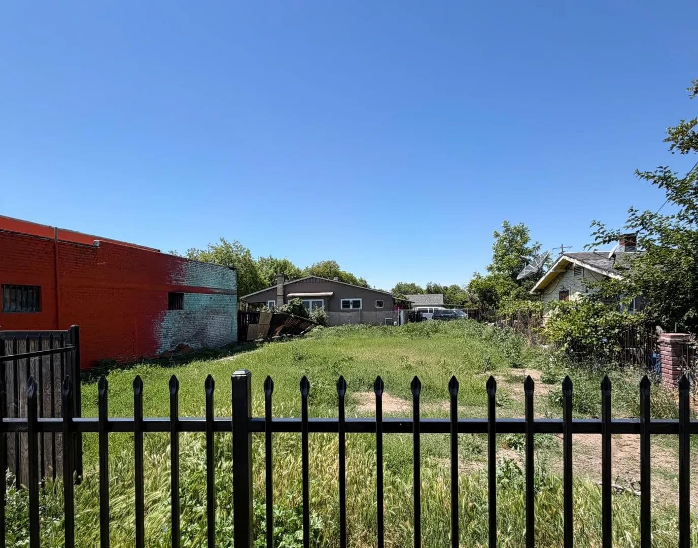 0.11 Acres of Land for Sale in Stockton, California - Stockton, California, 95206