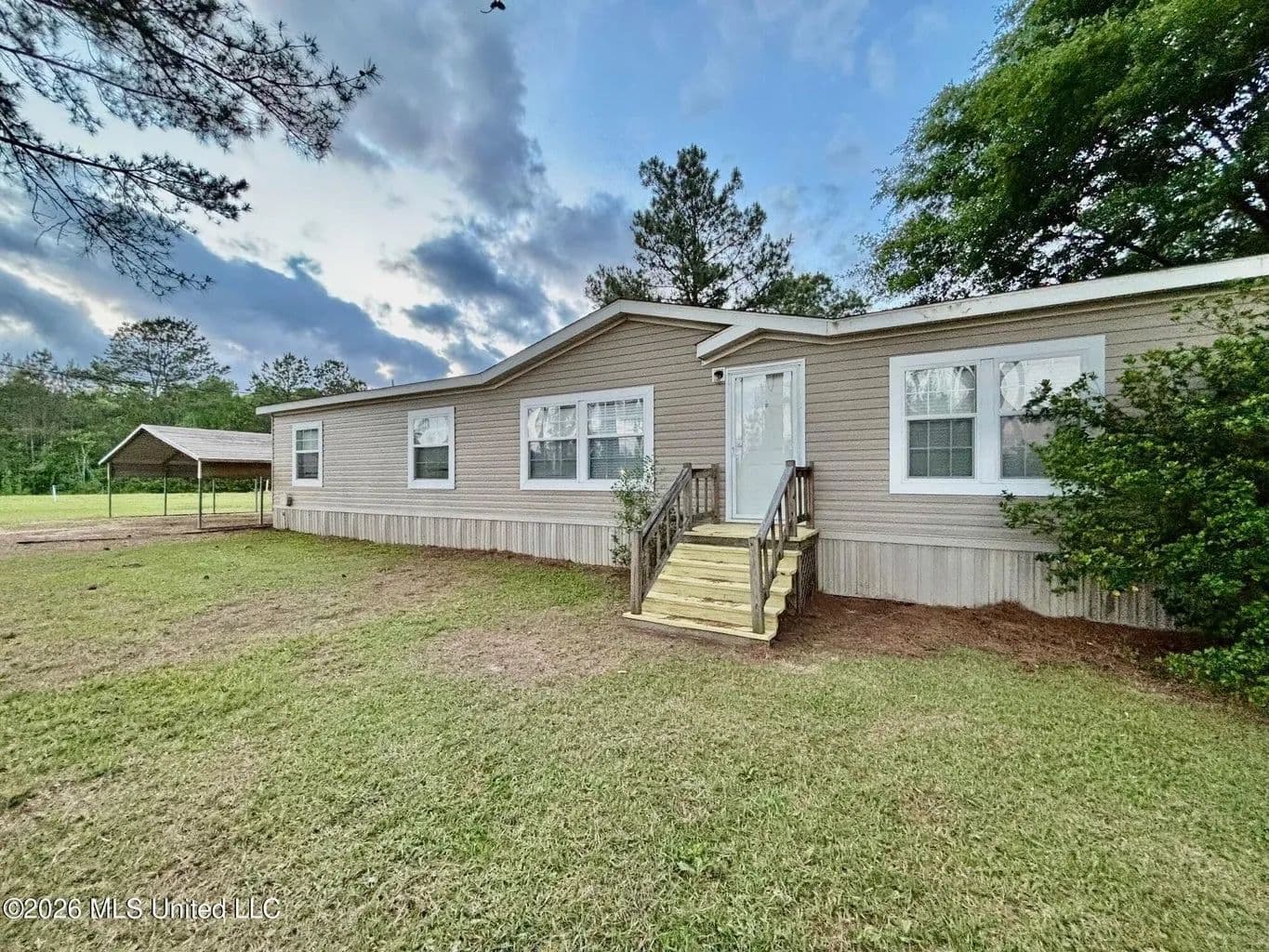 Country Home in Salem School District Walthall Co MS - Tylertown, Mississippi, 39667