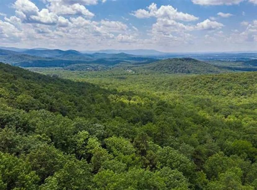 Property from TBD FOX RUN LN - KW