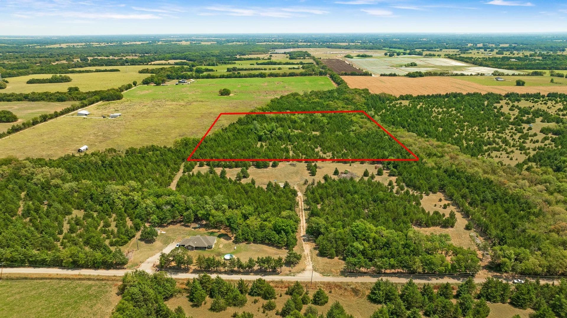 10 Acres of Land for Sale in Paris, TX - Paris, Texas, 75462