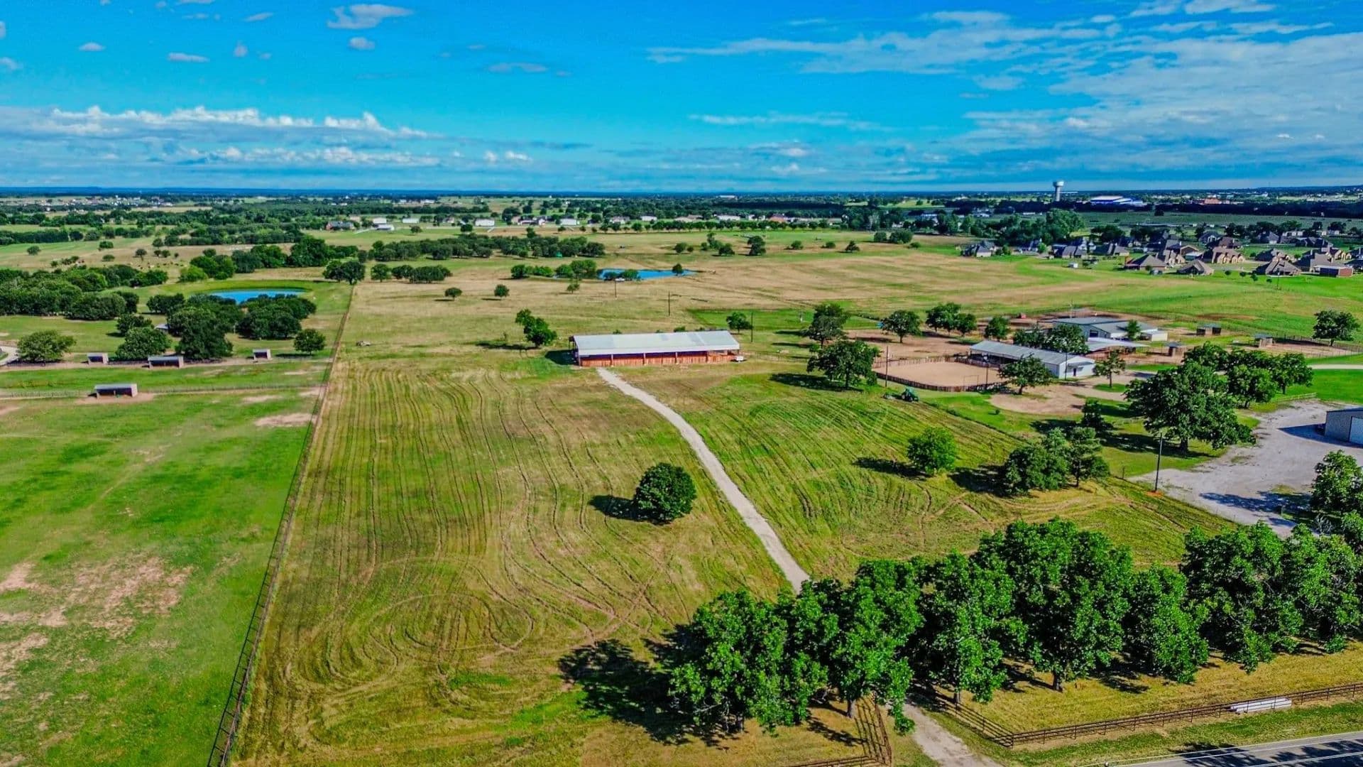 1400 Taylor Road, Weatherford, Texas 76087 - Weatherford, Texas, 76087