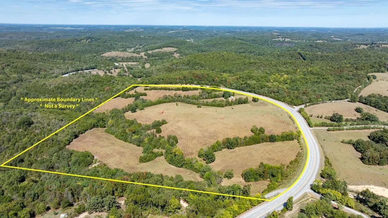 47.31 acres +/- in Cushman, AR, rolling hills and pasture - Batesville, Arkansas, 72501