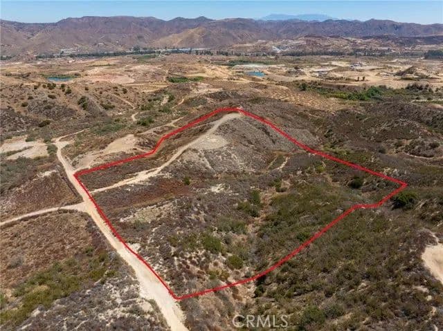 Vacant Land in Lake Elsinore - Lake Elsinore, California, 92530