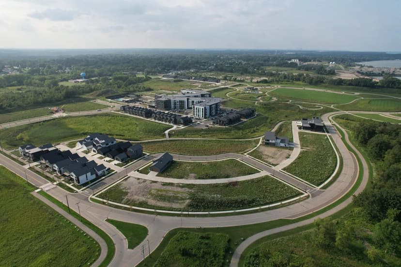 Property from 9425 S Cypress Pl - KW