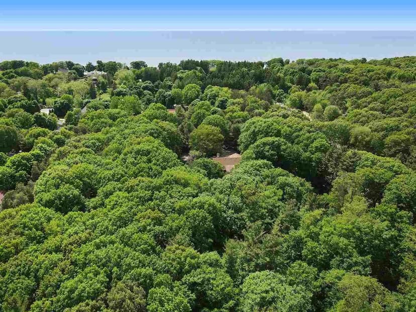 Property from 287 N Lakeshore - KW