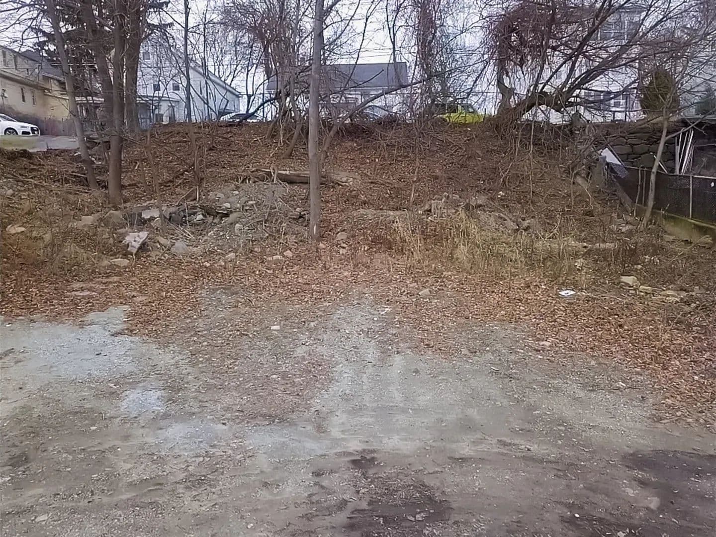Lots & Land-Other in Webster - Webster, Massachusetts, 01570