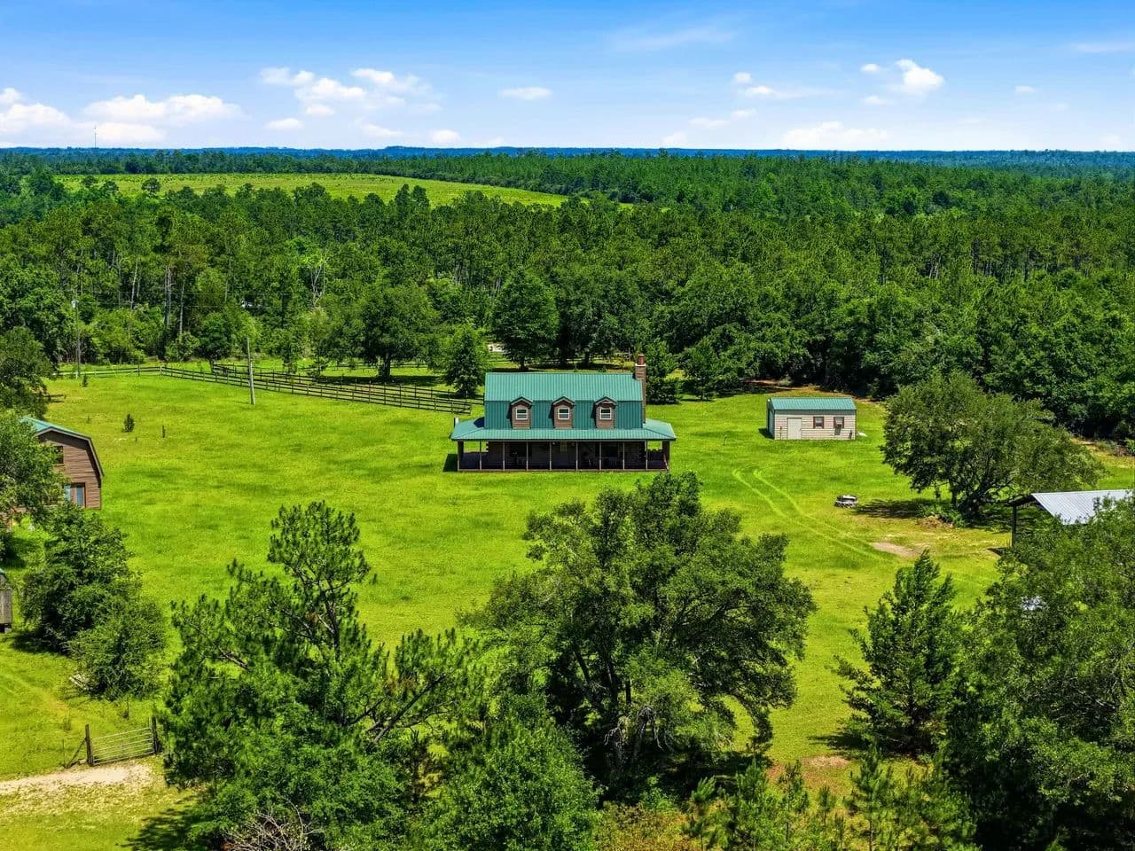 170 Acre Outdoorsman's Estate - Alford, Florida, 32420