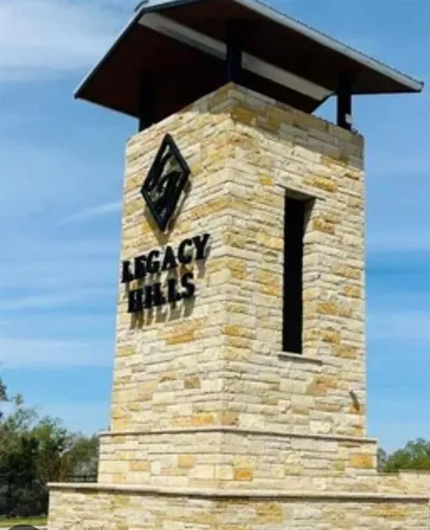 Hill Country Lot for Sale in Johnson City, Texas