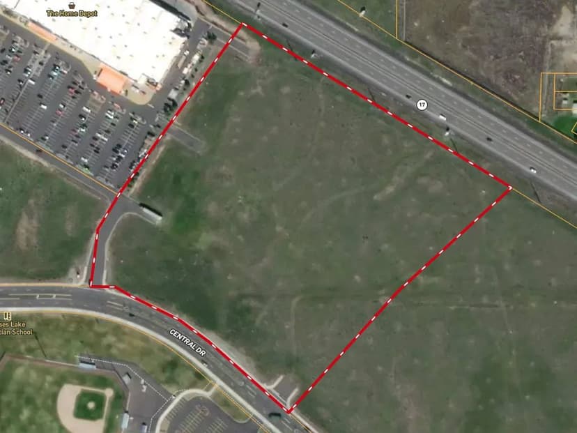 Prime 15.35 acres Commercial Lot in Moses Lake!