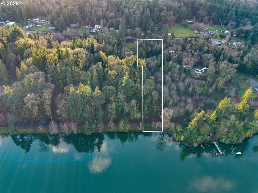 Vacant Land in Rainier