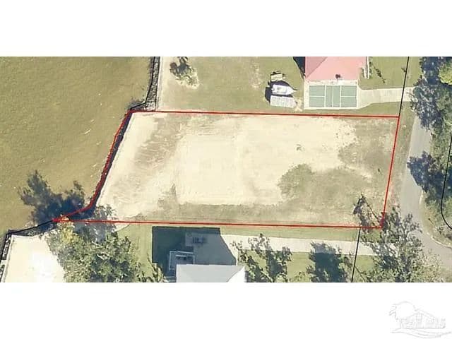 0.62 Acres of Land for Sale in Milton, FL - Milton, Florida, 32583