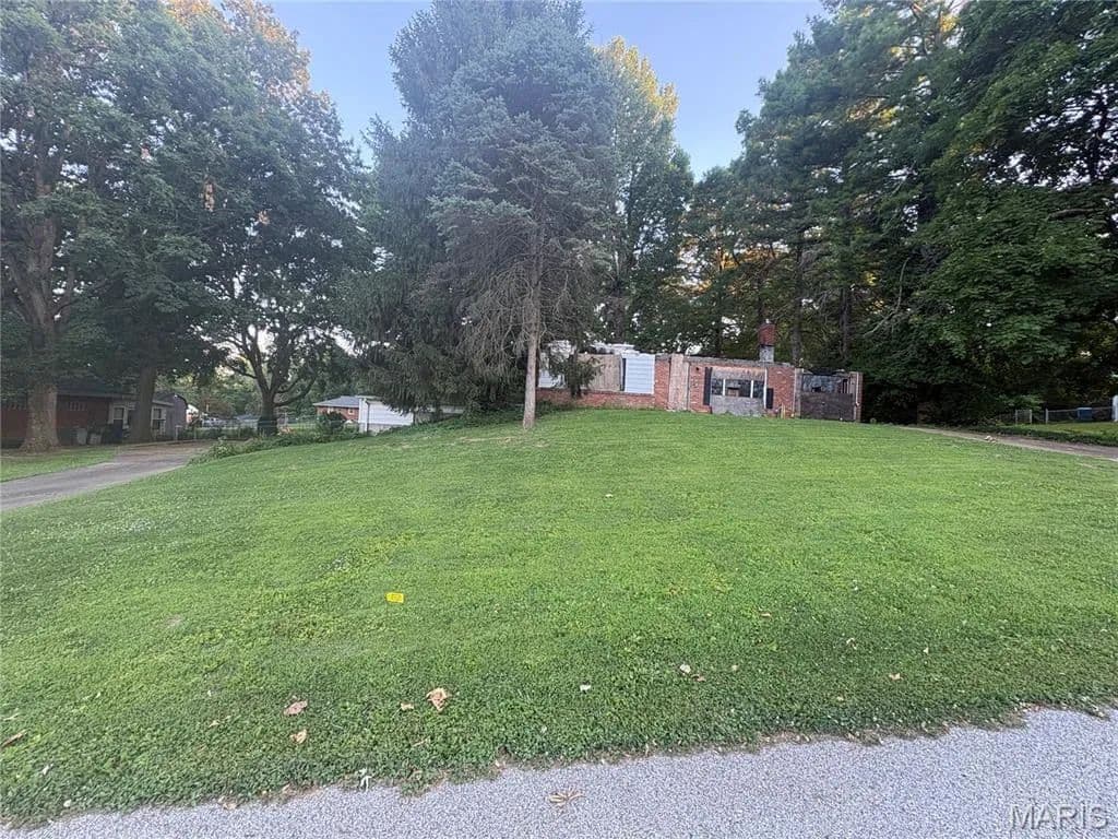 0.46 Acres of Land for Sale in Dellwood, MO - Dellwood, Missouri, 63135
