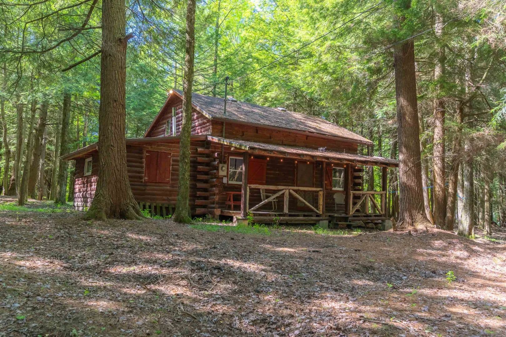 Fully Furnished Log Cabin on 2.6 acres in Allen NY 4055 County Rd 15A - Angelica, New York, 14709