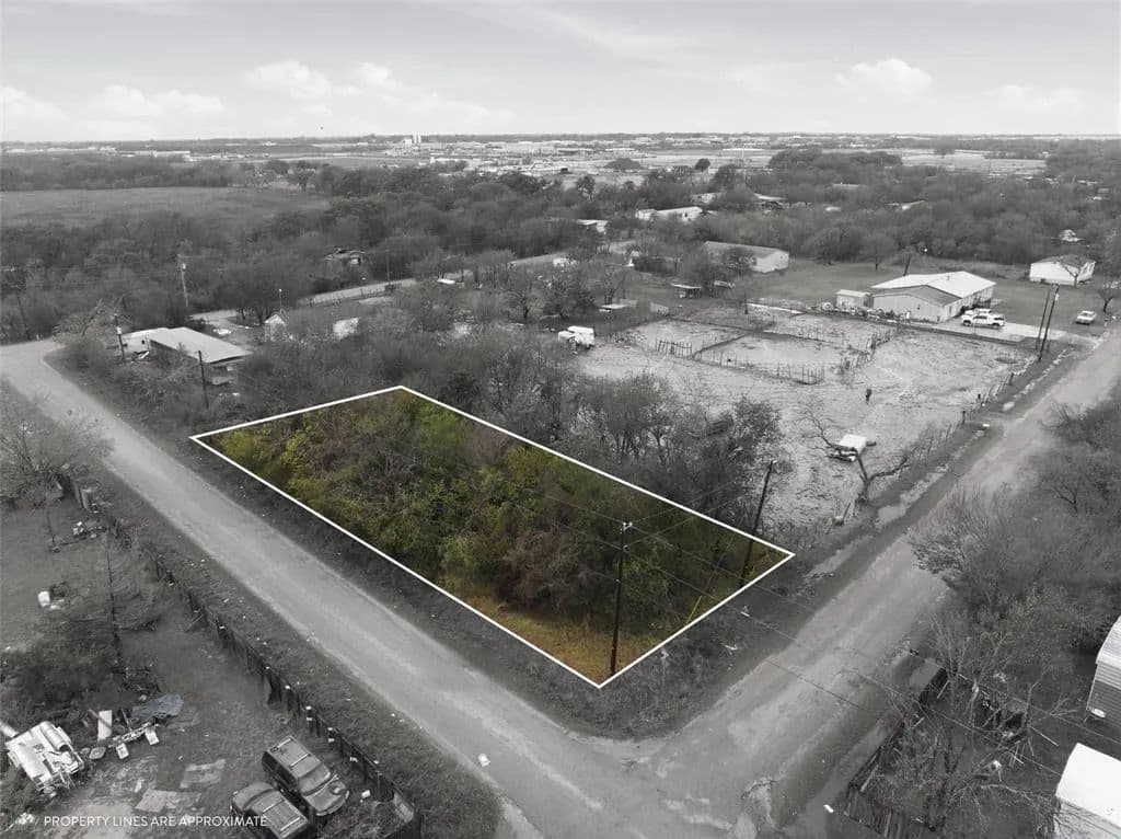 Vacant Land in Elm Mott - Elm Mott, Texas, 76640
