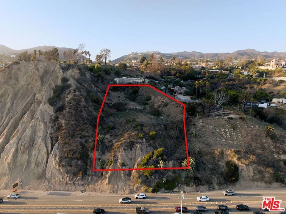 Vacant Land in Pacific Palisades - Pacific Palisades, California, 90272