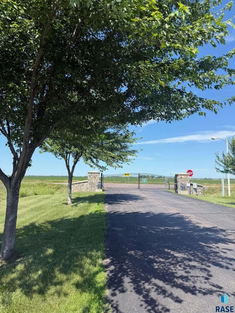 Property from 48002 Trading Post Rd Road - KW