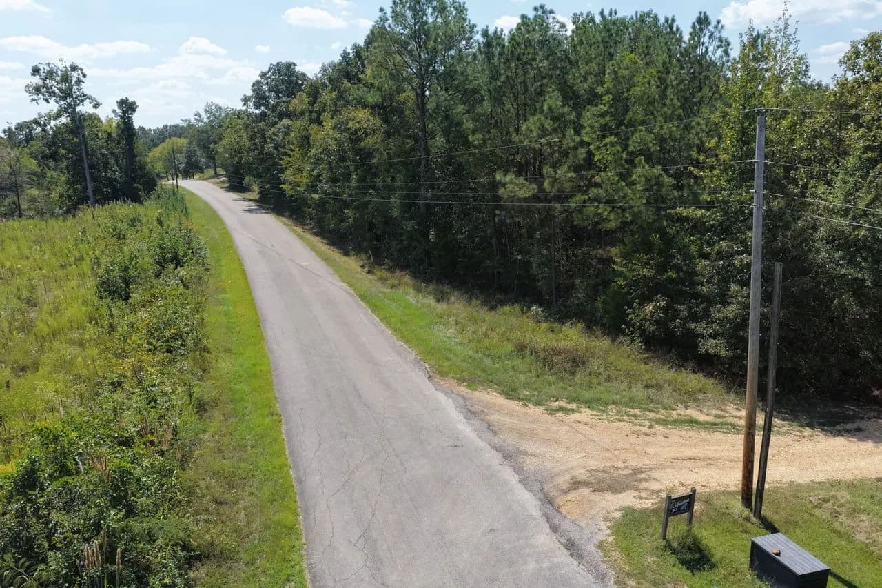 Carter Branch Lot 7 - Tishomingo, Mississippi, 38873