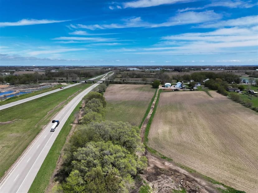 Property from V/L 60th - KW