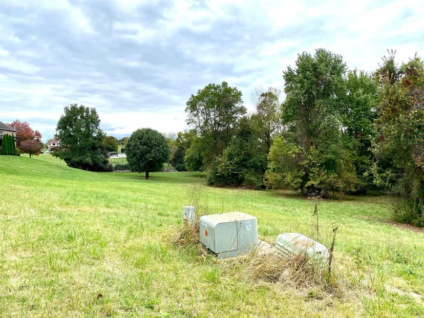 Land -Single Family Acreage in Somerset
