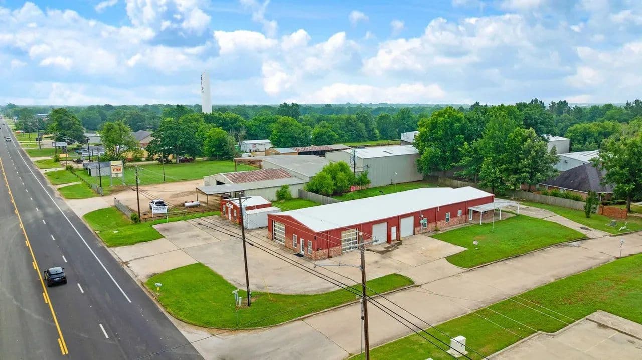 6210 Lamar Rd Reno, TX 75462 - Reno, Texas, 75462