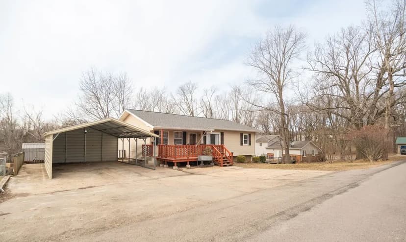 Beautifully Updated Home For Sale in Dexter, MO