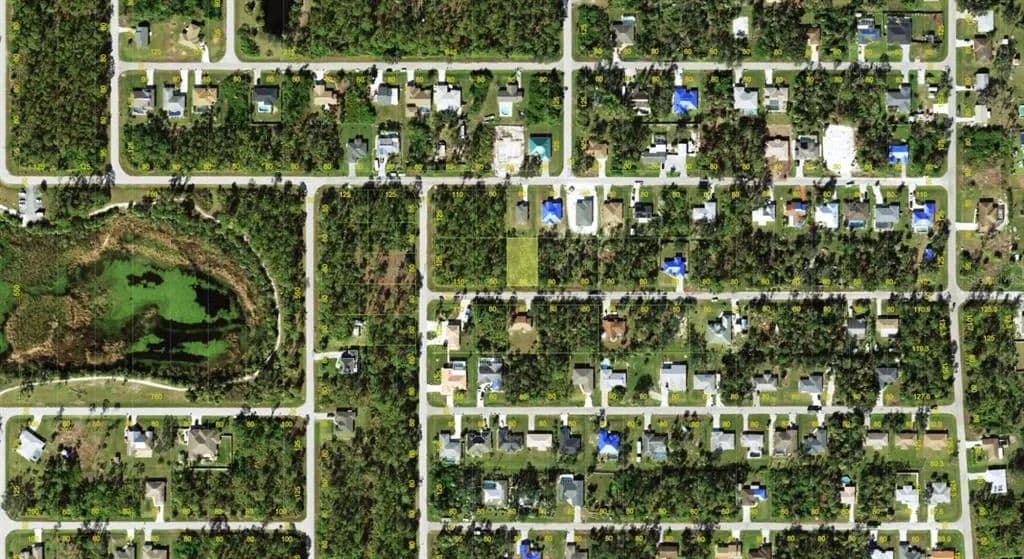 Vacant Land in Port Charlotte - Port Charlotte, Florida, 33948