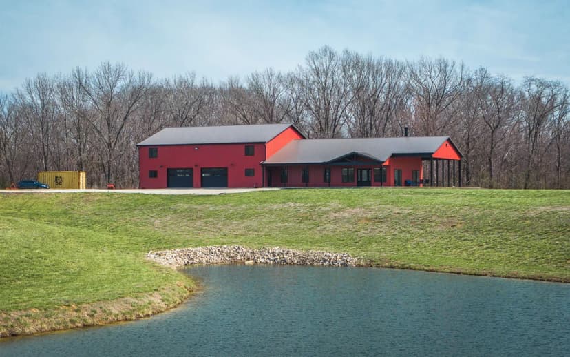 19790 Grange Hall Rd. Brighton, IL